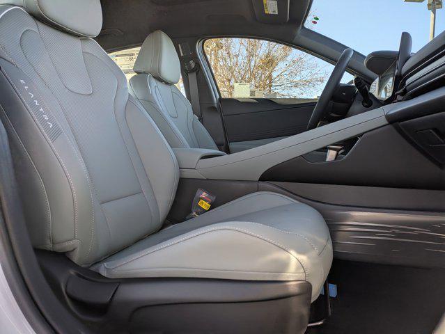 new 2025 Hyundai Elantra car, priced at $31,525