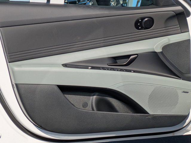new 2025 Hyundai Elantra car, priced at $31,525