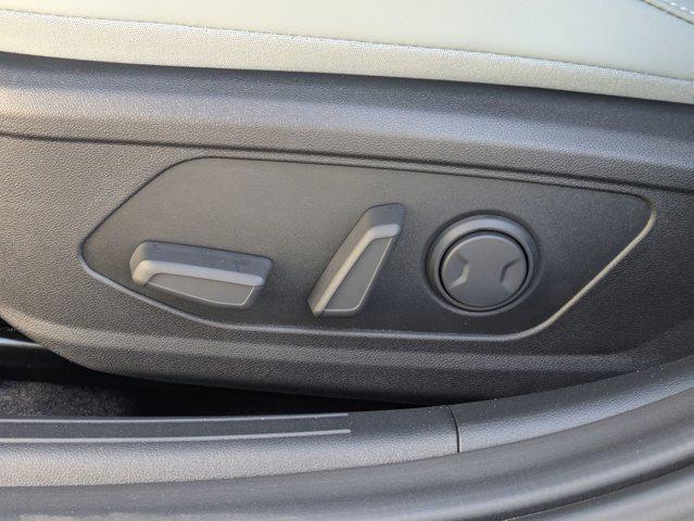 new 2025 Hyundai Elantra car, priced at $31,525