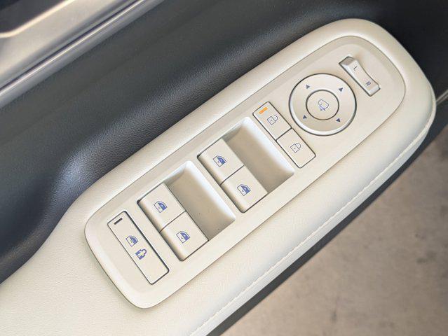used 2024 Hyundai Santa Fe car