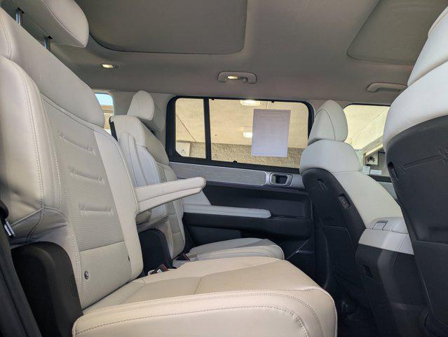 used 2024 Hyundai Santa Fe car
