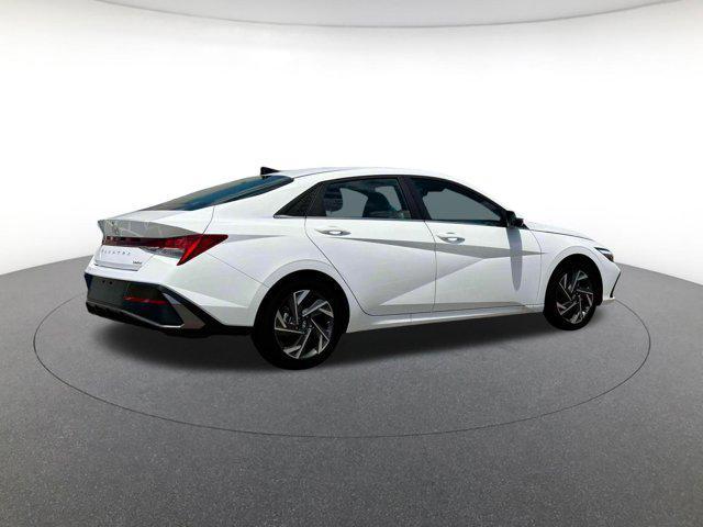 new 2025 Hyundai Elantra car, priced at $28,640