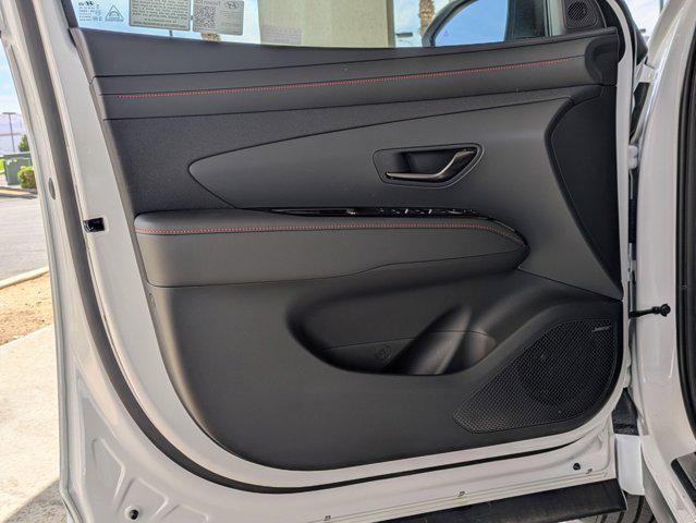 new 2025 Hyundai TUCSON Hybrid car, priced at $41,400