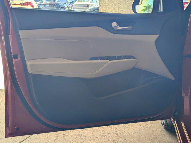 new 2022 Hyundai Accent car
