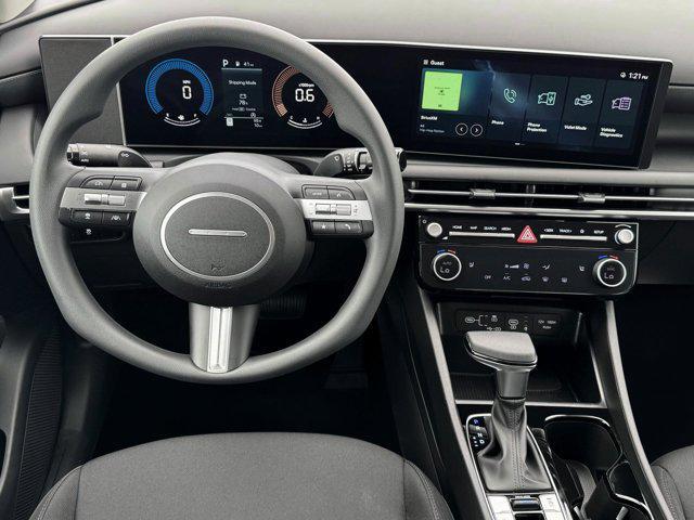 new 2025 Hyundai Tucson car, priced at $32,060