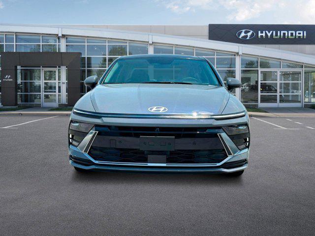 new 2025 Hyundai Sonata Hybrid car