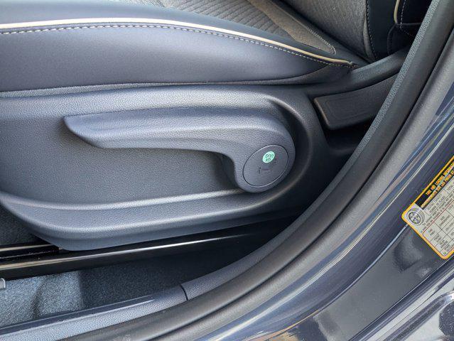 new 2025 Hyundai Venue car, priced at $25,640