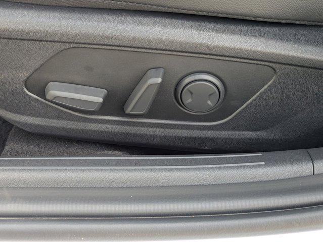 new 2025 Hyundai Elantra car, priced at $30,680