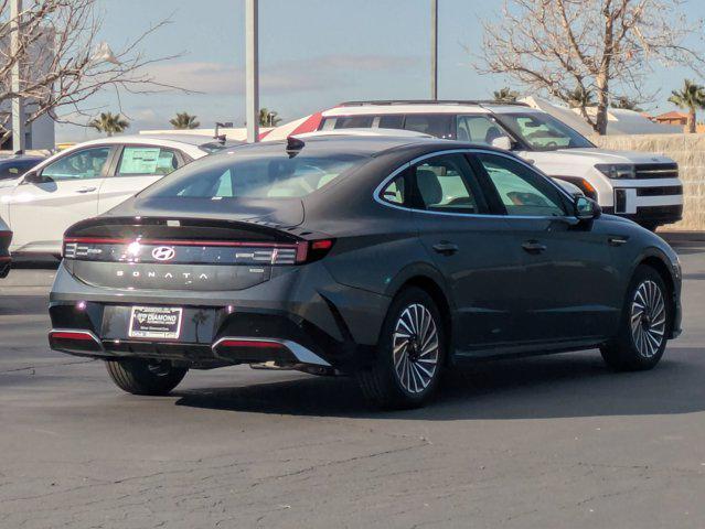 new 2025 Hyundai Sonata Hybrid car
