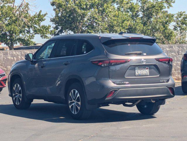 new 2024 Toyota Highlander car