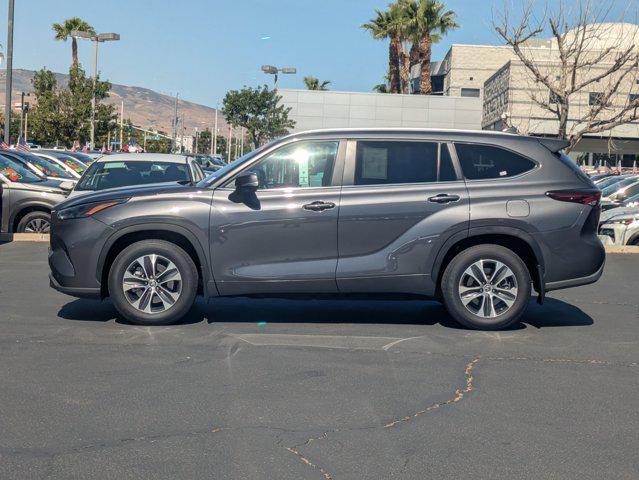new 2024 Toyota Highlander car