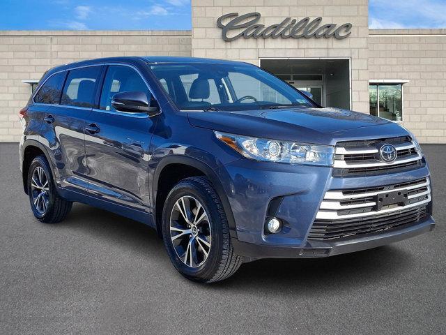 used 2017 Toyota Highlander car, priced at $22,125