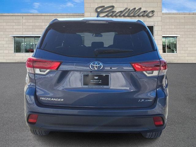 used 2017 Toyota Highlander car, priced at $22,125