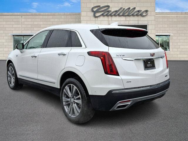 new 2025 Cadillac XT5 car, priced at $58,490