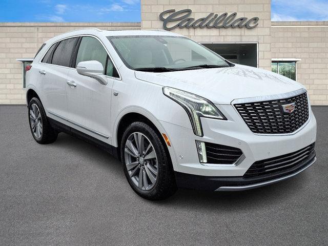 new 2025 Cadillac XT5 car, priced at $58,490