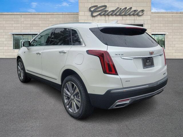 new 2025 Cadillac XT5 car, priced at $58,815