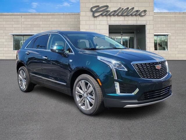 new 2025 Cadillac XT5 car, priced at $55,940