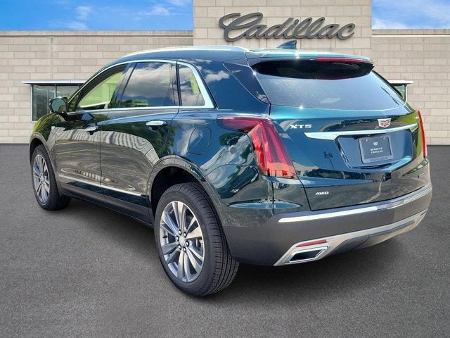 new 2025 Cadillac XT5 car, priced at $55,940