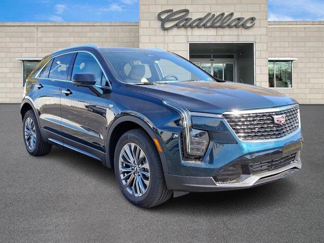 new 2025 Cadillac XT4 car, priced at $48,215