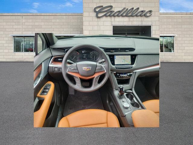 new 2024 Cadillac XT5 car, priced at $54,915