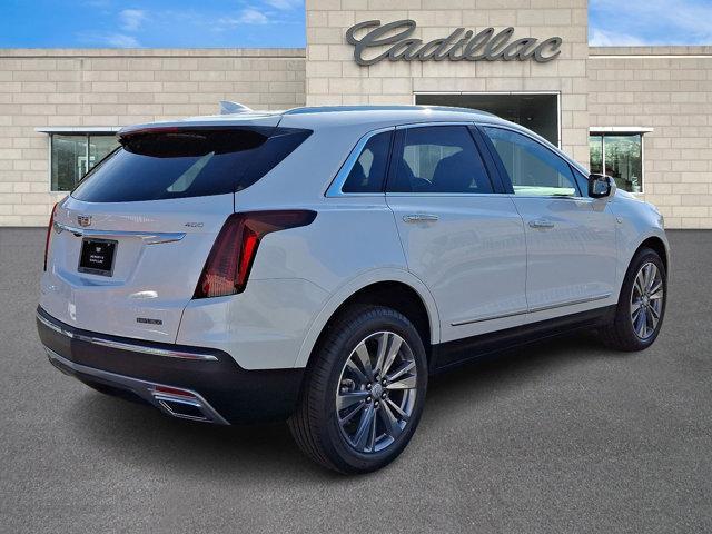 new 2025 Cadillac XT5 car, priced at $56,610