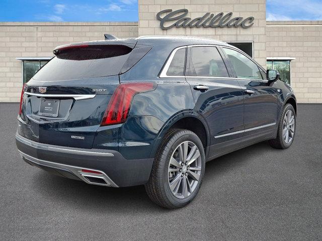 new 2025 Cadillac XT5 car, priced at $56,210