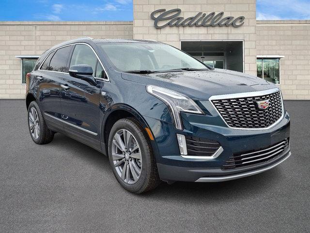 new 2025 Cadillac XT5 car, priced at $56,210