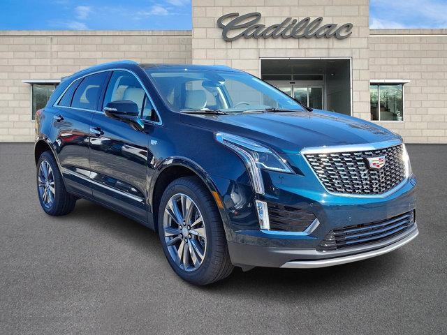 new 2025 Cadillac XT5 car, priced at $56,815