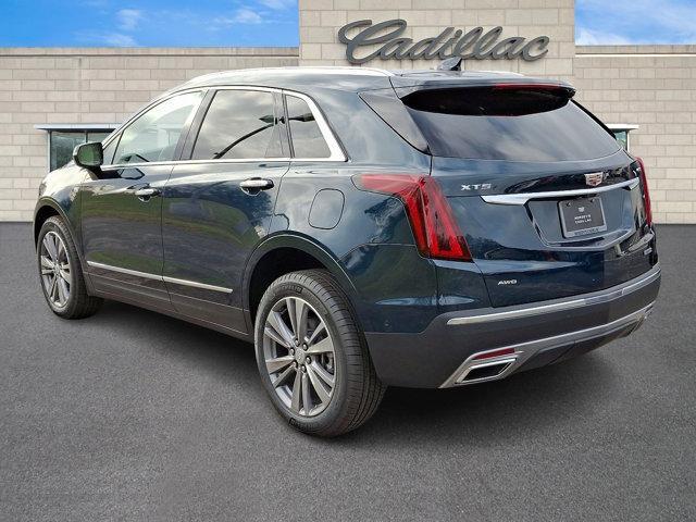 new 2025 Cadillac XT5 car, priced at $57,890