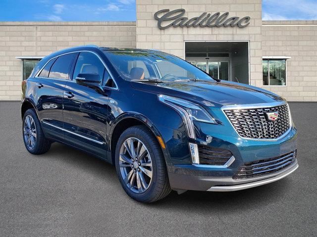 new 2025 Cadillac XT5 car, priced at $55,940