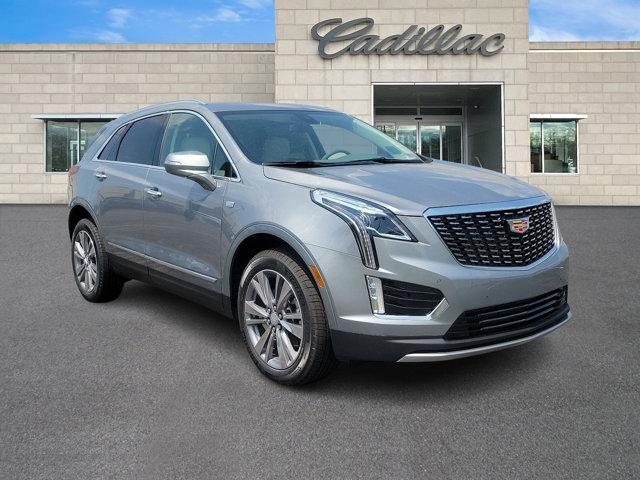 new 2025 Cadillac XT5 car, priced at $55,315