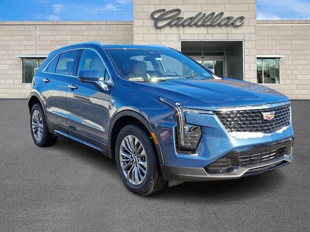 new 2025 Cadillac XT4 car, priced at $48,215