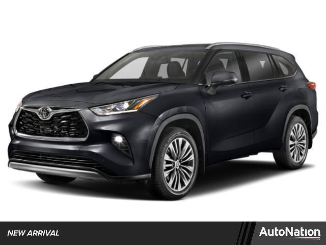 used 2023 Toyota Highlander car, priced at $38,858