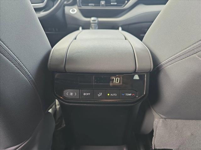 used 2023 Toyota Highlander car, priced at $33,095