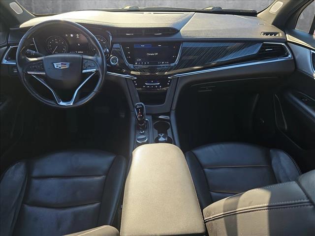 used 2023 Cadillac XT6 car, priced at $37,851