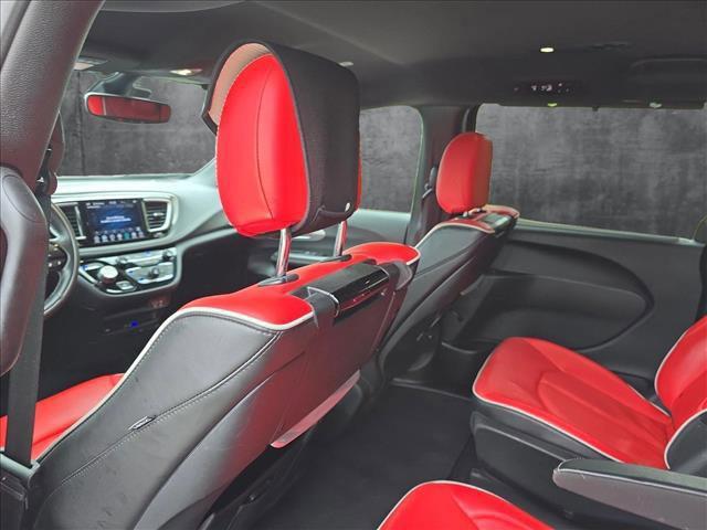 used 2020 Chrysler Pacifica Hybrid car, priced at $27,644