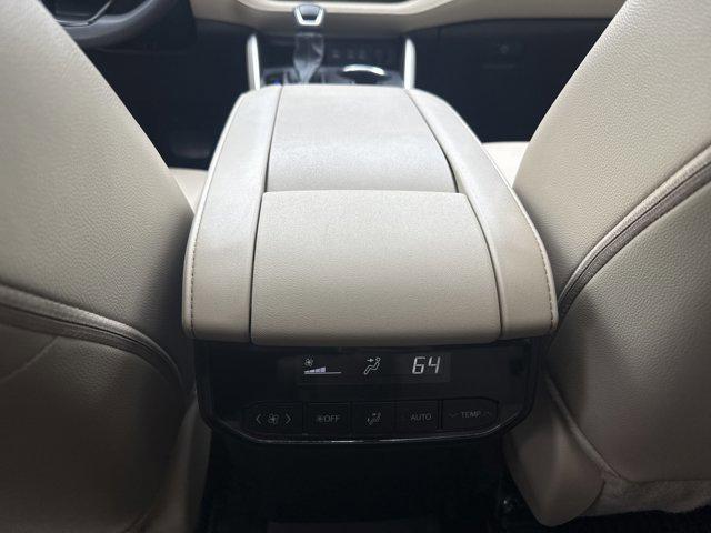 used 2024 Toyota Highlander car, priced at $41,797