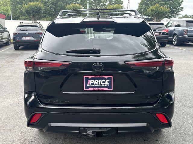used 2024 Toyota Highlander car, priced at $41,797