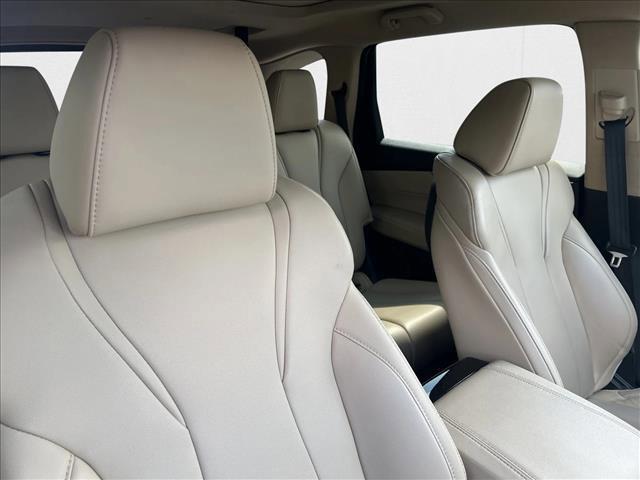 used 2022 Acura MDX car, priced at $32,007