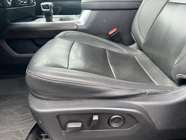 used 2022 GMC Sierra 1500 car, priced at $34,561
