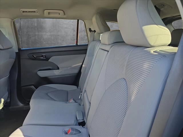 used 2024 Toyota Highlander car, priced at $41,858