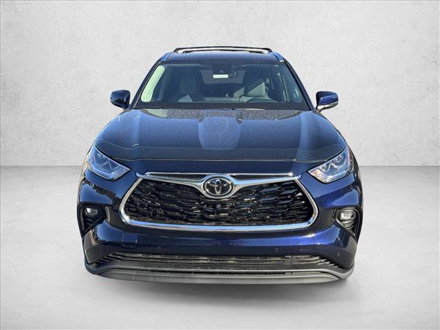 new 2025 Toyota Highlander car, priced at $55,917