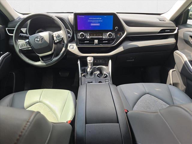used 2023 Toyota Highlander Hybrid car, priced at $31,891