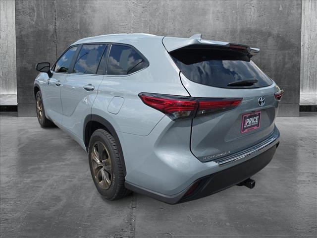 used 2023 Toyota Highlander Hybrid car, priced at $37,720