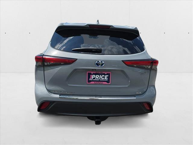 used 2023 Toyota Highlander Hybrid car, priced at $31,891