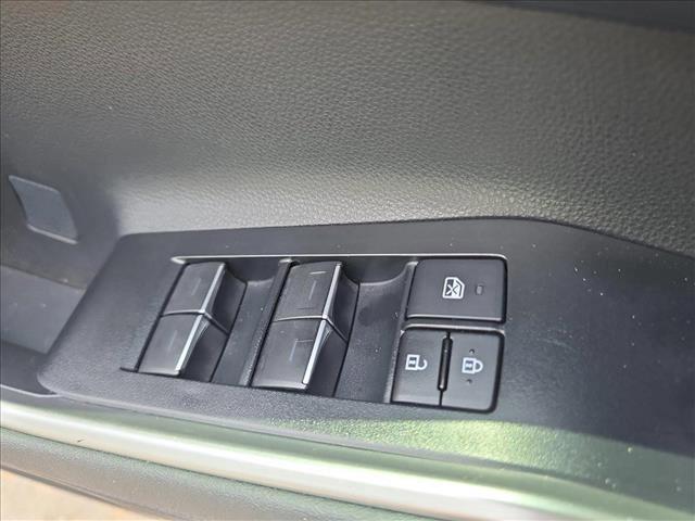 used 2023 Toyota Highlander Hybrid car, priced at $31,891