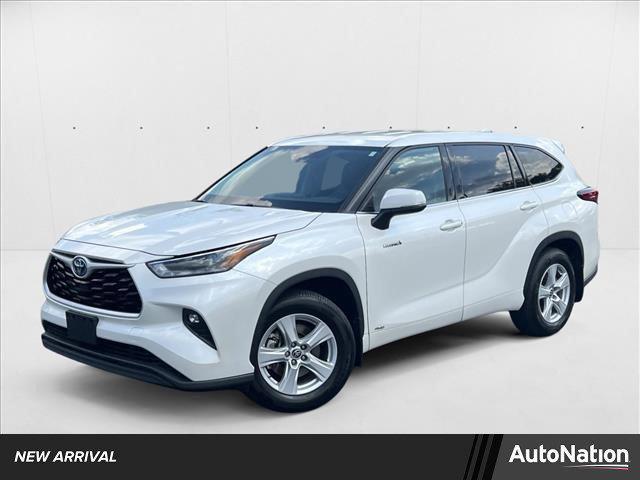 used 2021 Toyota Highlander Hybrid car, priced at $32,487