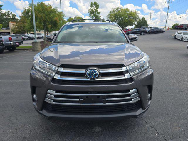 used 2017 Toyota Highlander Hybrid car, priced at $26,024
