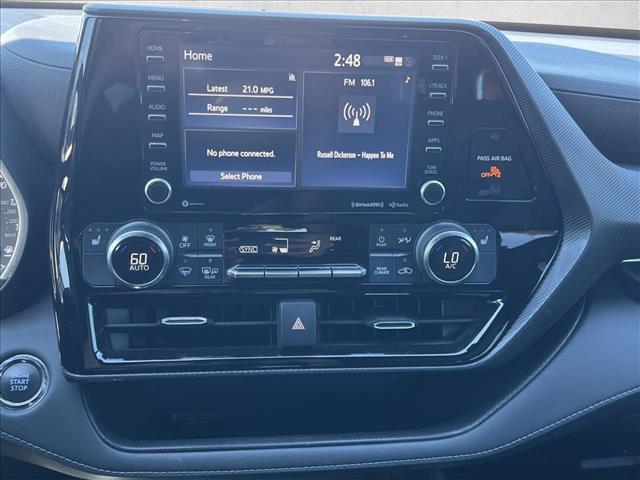 used 2022 Toyota Highlander car, priced at $38,099