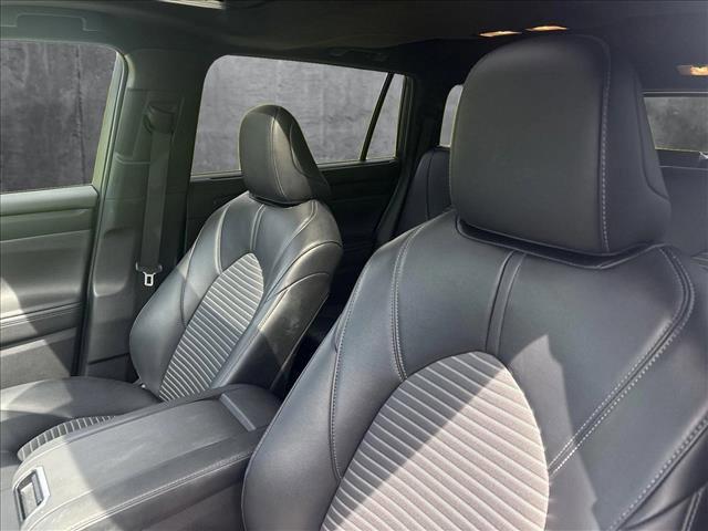 used 2024 Toyota Highlander car, priced at $42,398